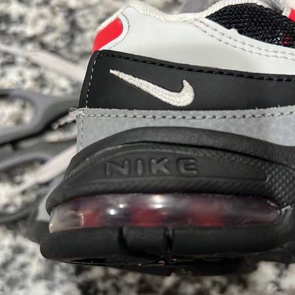Airmax nike  infant 8c black red gray - Picture 8 of 11